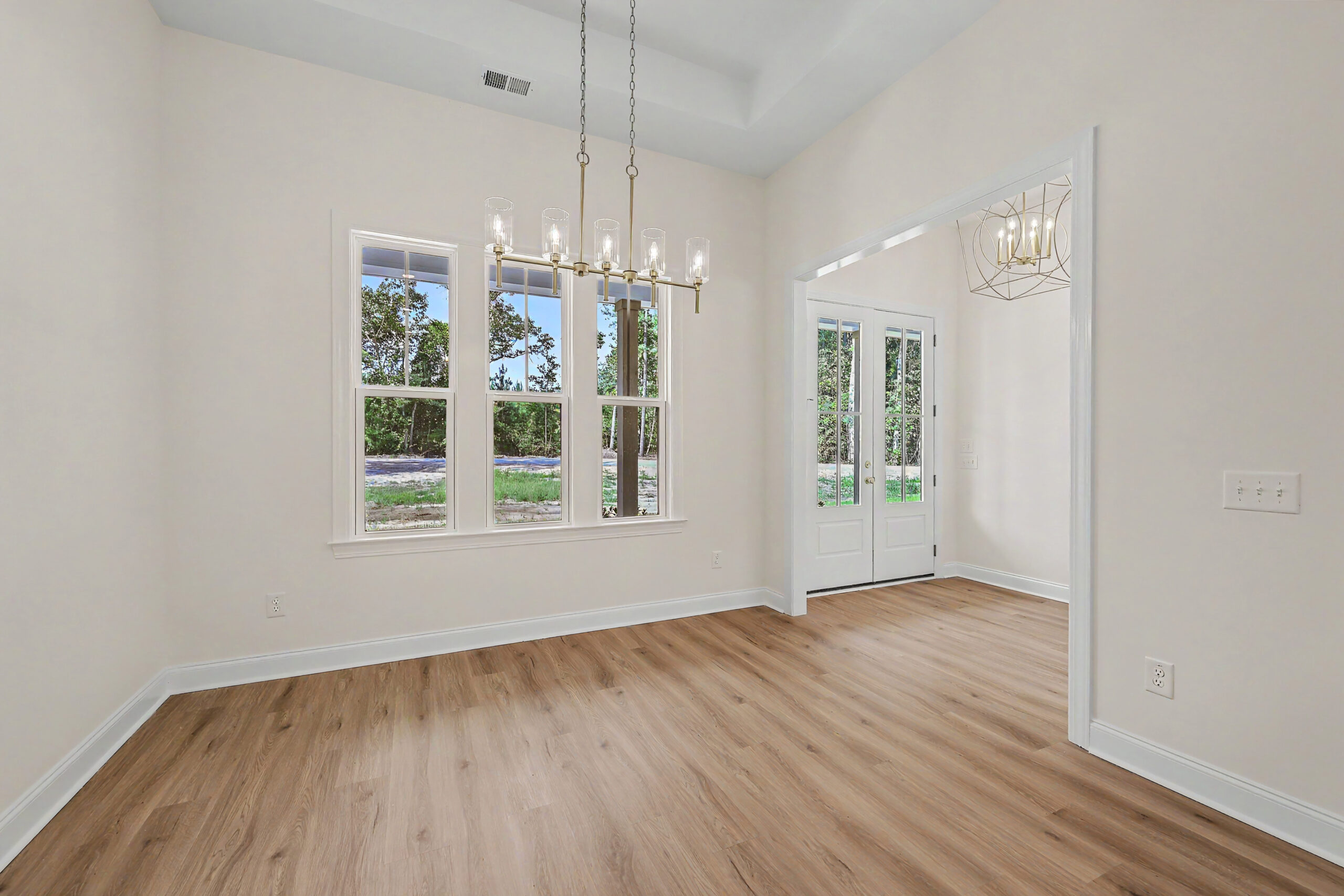 Southern Oaks Dining Room